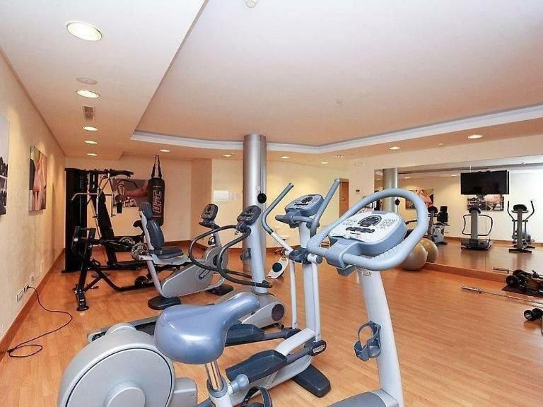 Appartement Spacious With 3 Pools & Gym